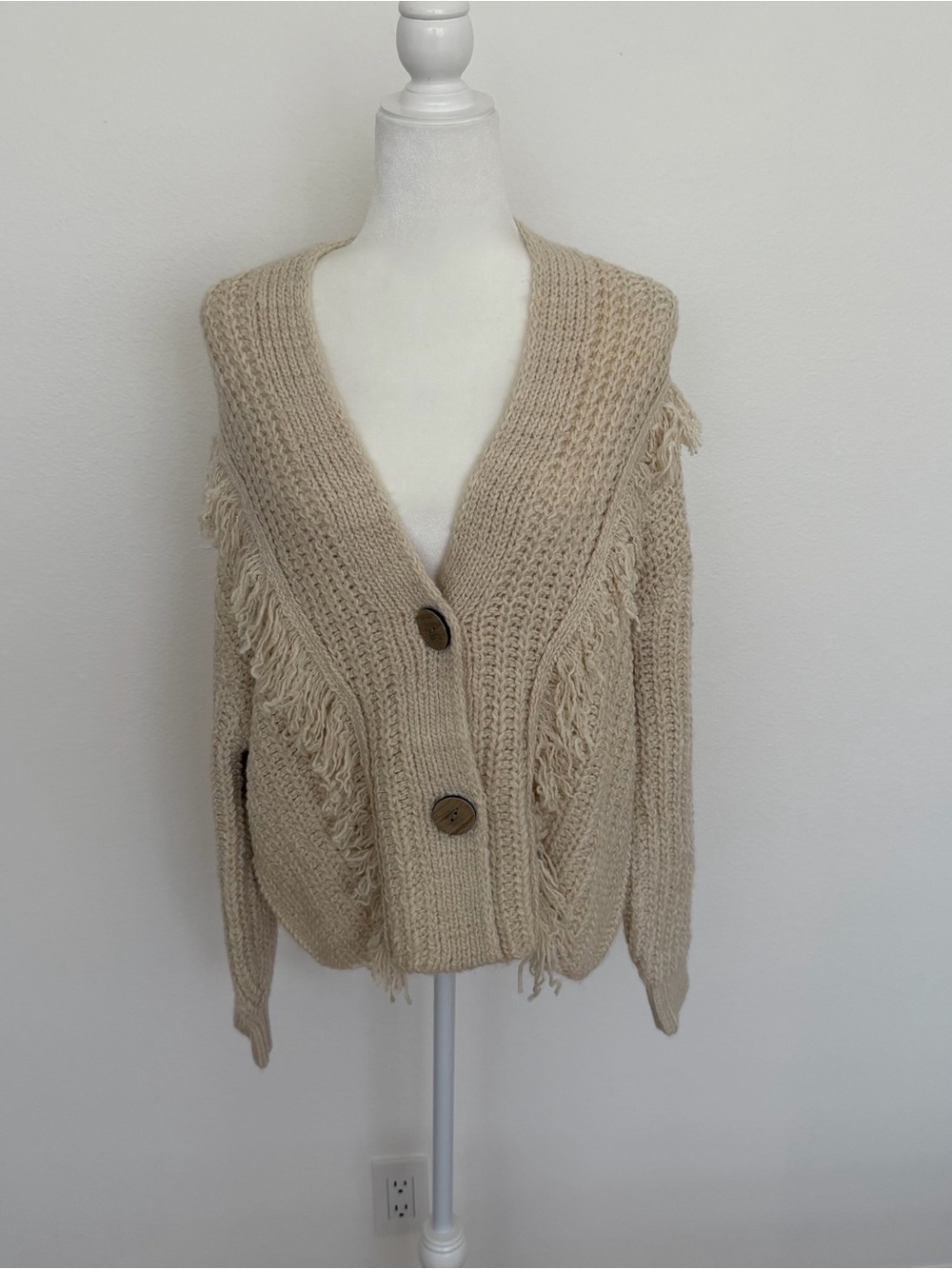 a.n.a Beige Chunky Knit Fringe Cardigan Sweater V-Neck Big Button Boho XS